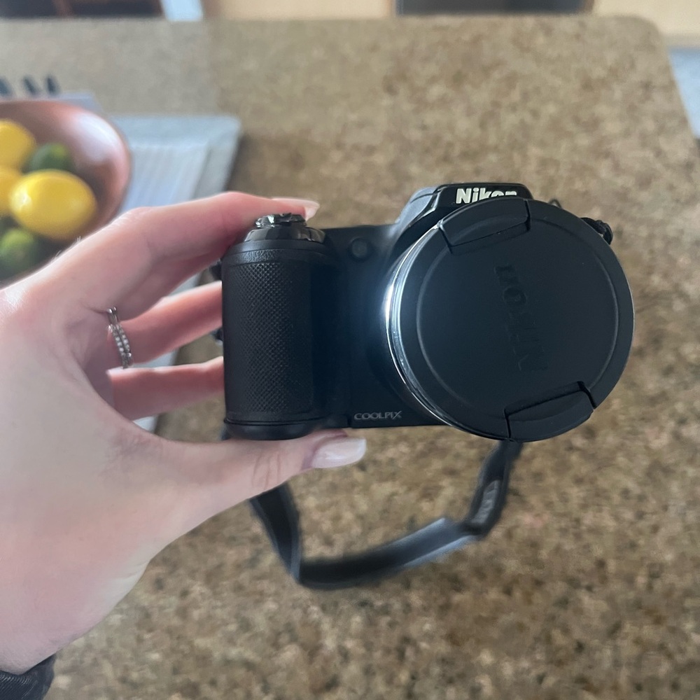 Nikon Coolpix L320